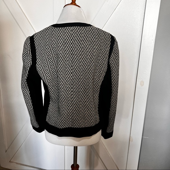 Ann Taylor black and white wool chevron print  jacket - Picture 5 of 11